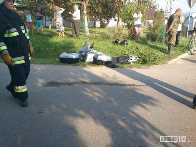 Zderzenie osobówki i motocykla w Kobylanach