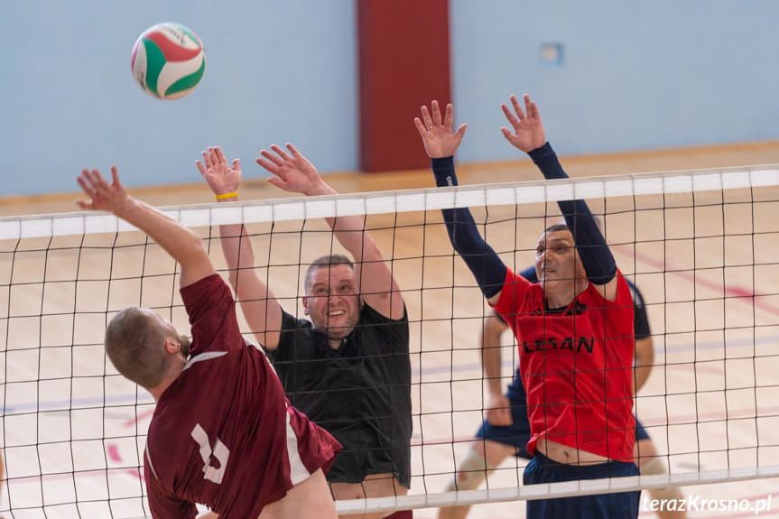 Turniej siatkówki w Jedliczu