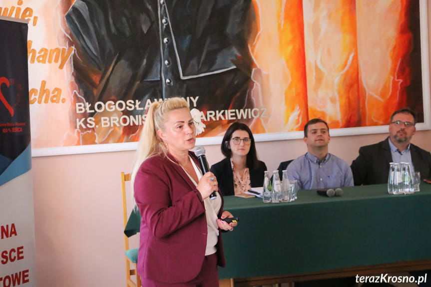 Uczestnicy spotkania w sprawie obwodnicy Miejsca Piastowego