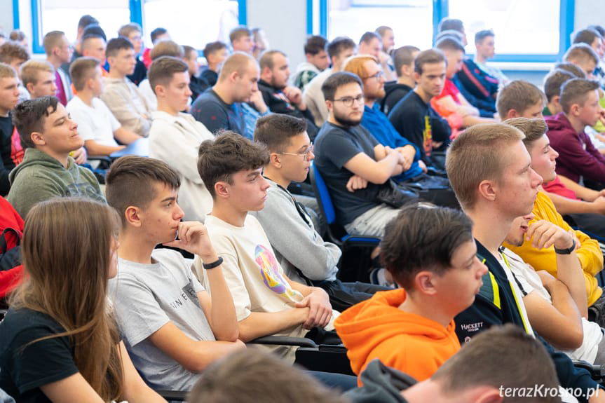 Uczniowie mechanika w Krośnie