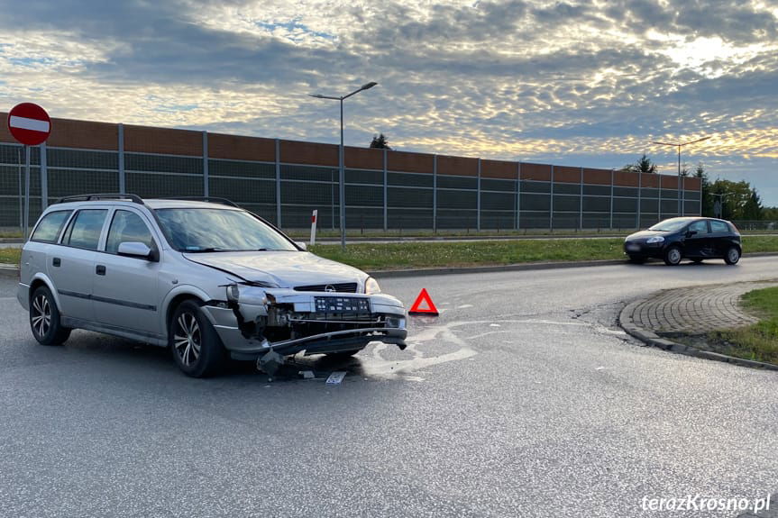 Spowodował kolizję, a następnie oddalił się z miejsca zdarzenia