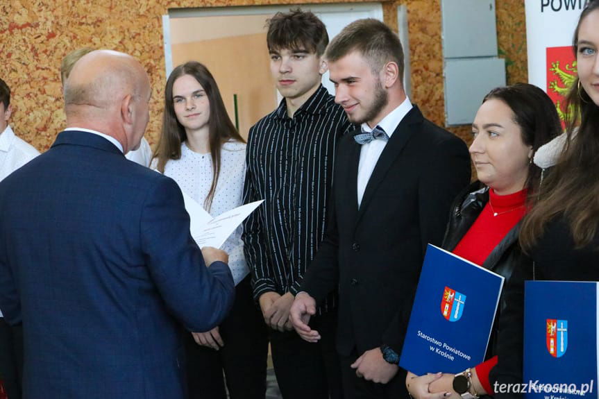 powiatowe obchody Dnia Edukacji Narodowe w Iwoniczu