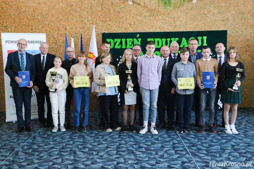 powiatowe obchody Dnia Edukacji Narodowe w Iwoniczu