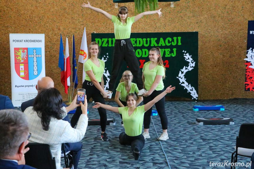 powiatowe obchody Dnia Edukacji Narodowe w Iwoniczu