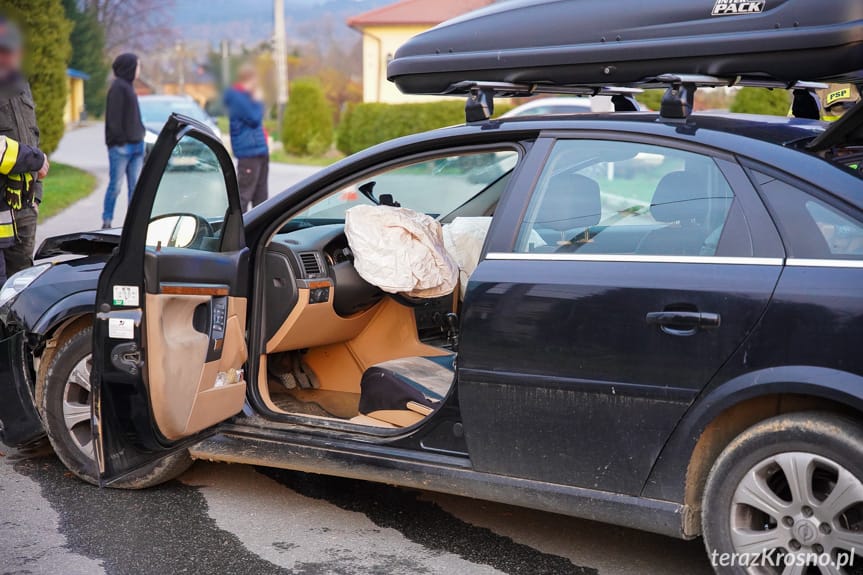 Zderzenie dwóch samochodów w Odrzykoniu