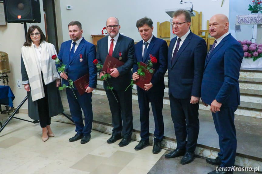 Odznaczeni medalami w Iwoniczu-Zdroju