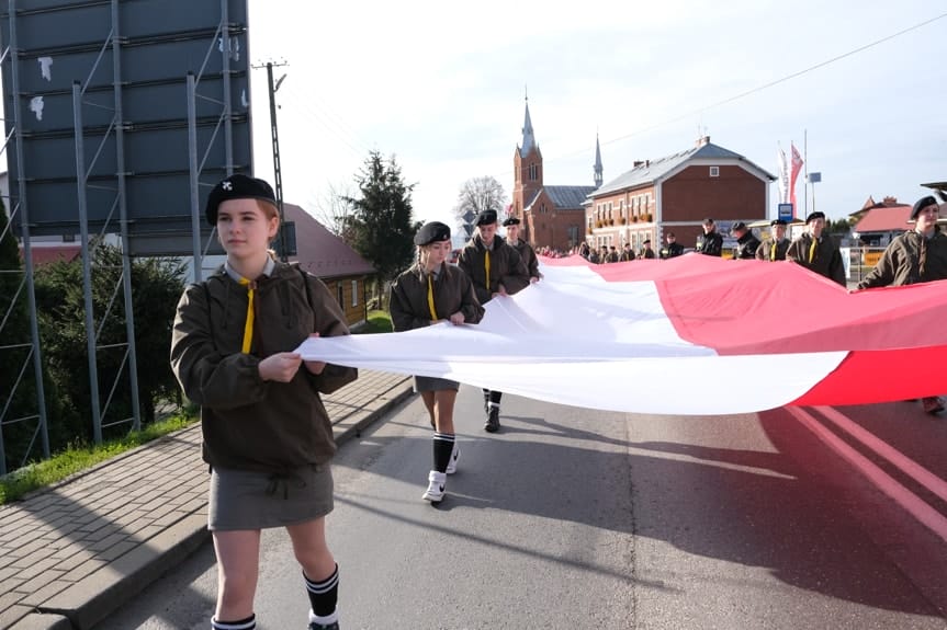 Marsz Niepodległości "Połączeni Flagą" w Miejscu Piastowym