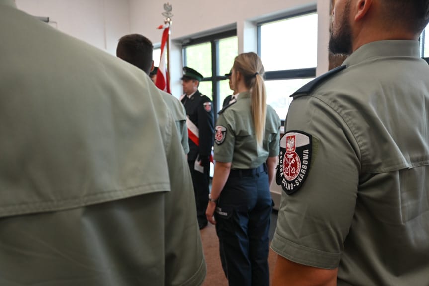 Więcej wolnych etatów w Służbie Celno-Skarbowej