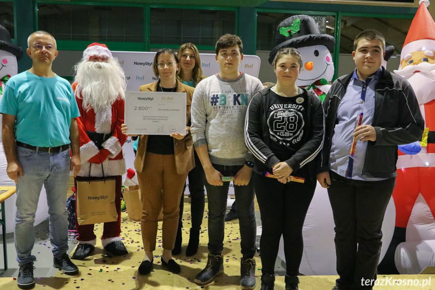 Noworoczny bal charytatywny Nowego Stylu