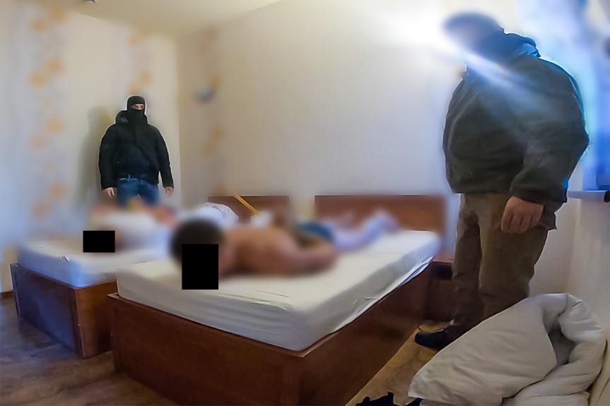 Kolejne zatrzymania członków gangu okradającego podróżnych w pociągach