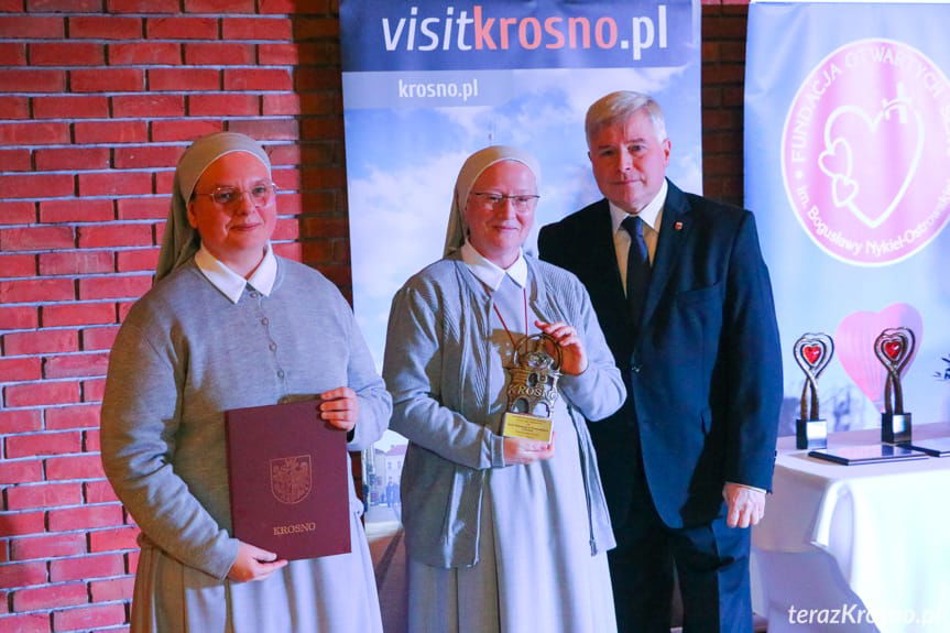 Wręczenie podziękowań