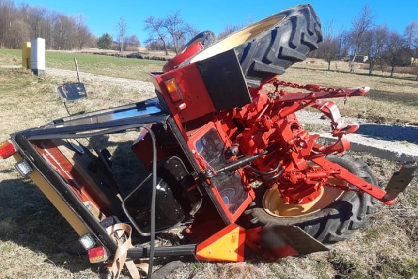 Pijany uciekał traktorem przed policjantami