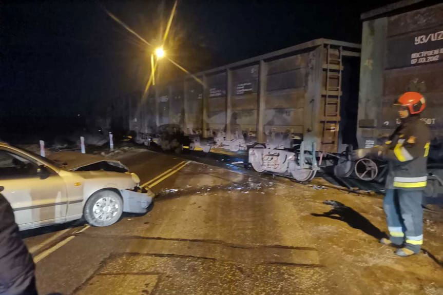 Zderzenie samochodu z pociągiem w Przemyślu