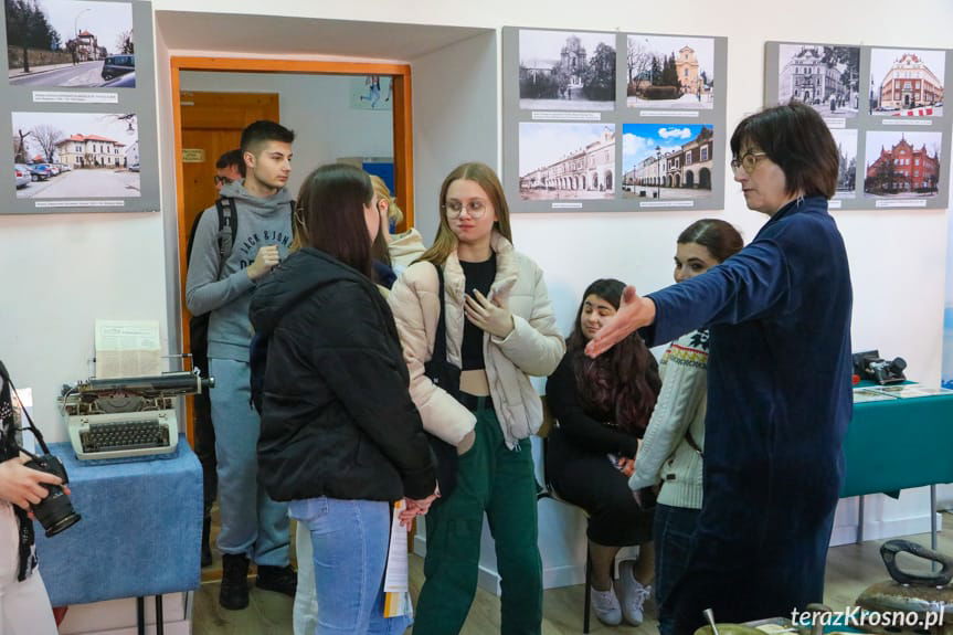 Wystawa Razem przez historię w Krośnie