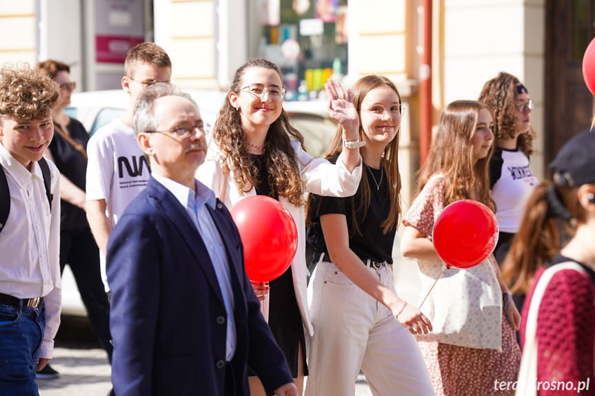 Barwny korowód ulicami Krosna