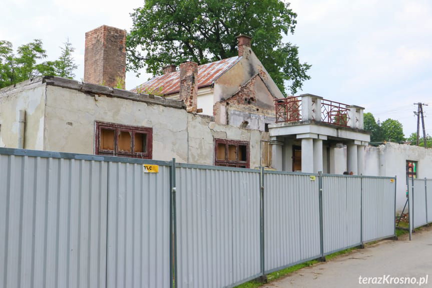 Dwór Sulimirskich w Kobylanach