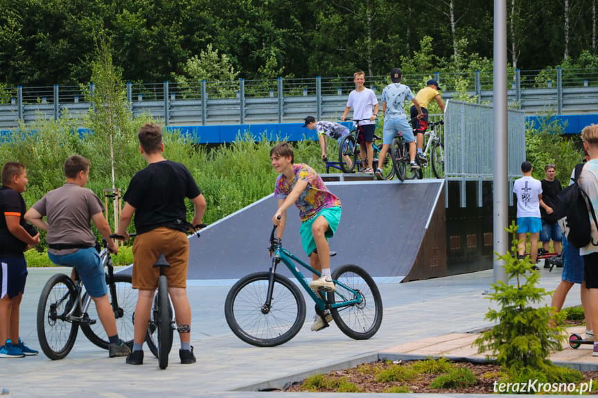 Skatepark w Jedliczu już otwarty