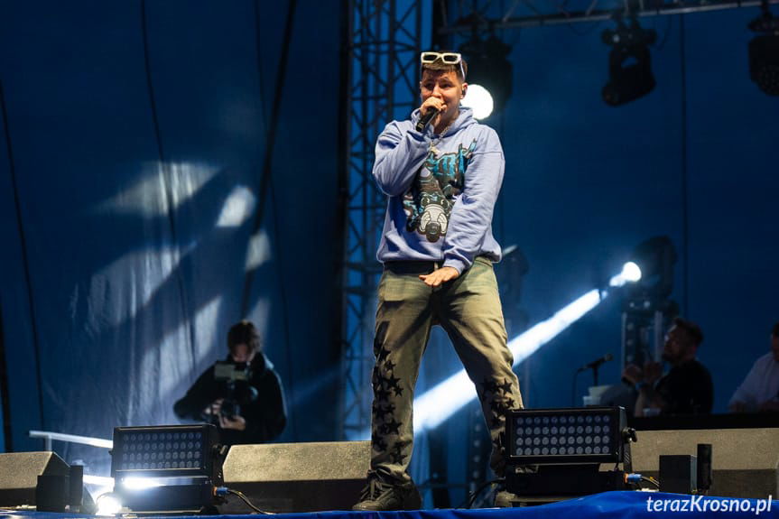 White 2115 w Krośnie