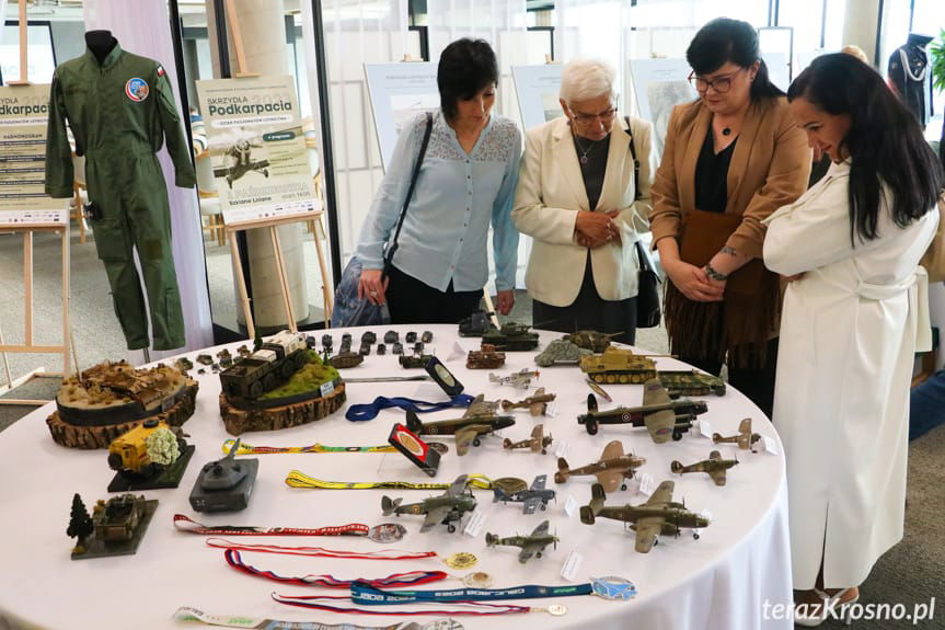 spotkanie pod nazwą Skrzydła Podkarpacia w Korczynie class=