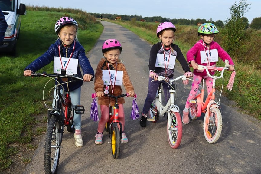 Pedałując po zwycięstwo. Zawody rowerowe w Umieszczu