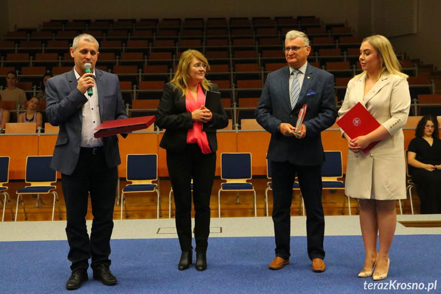 Złoty jubileusz szkolnego klubu HDK PCK przy Naftówce