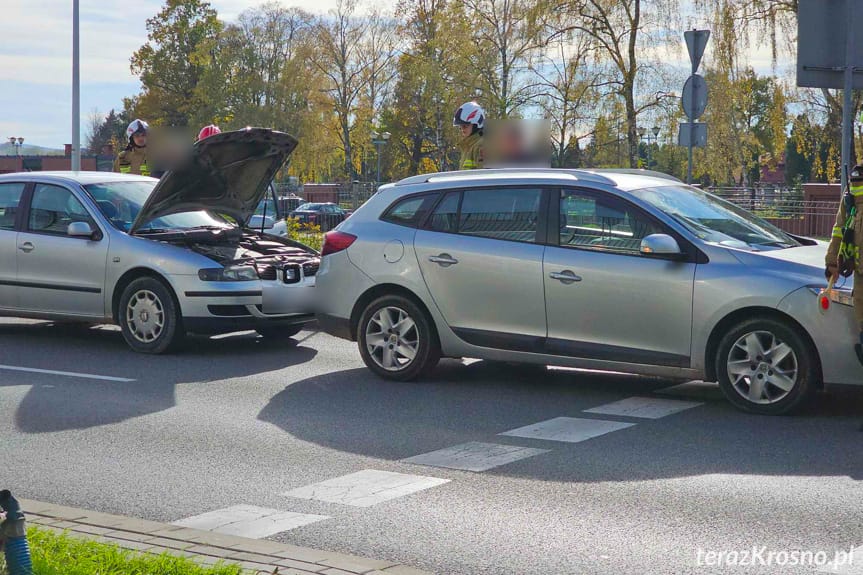 Zderzenie trzech samochodów w Krośnie