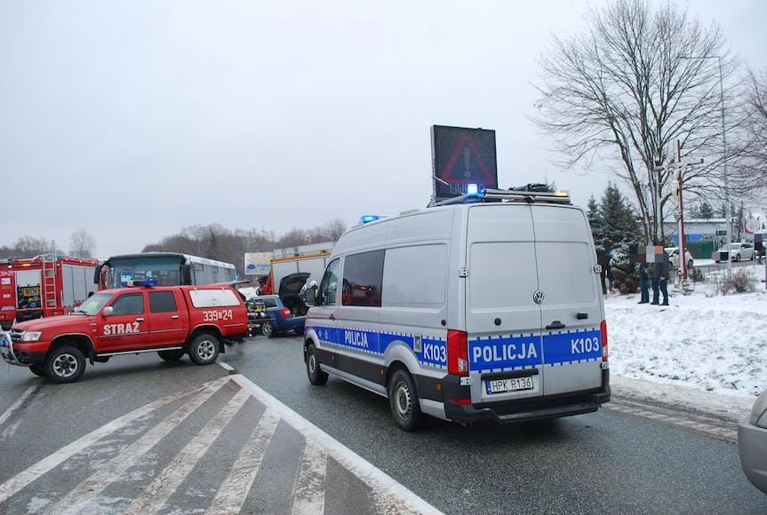 Wypadek w Świlczy, 6 osób rannych