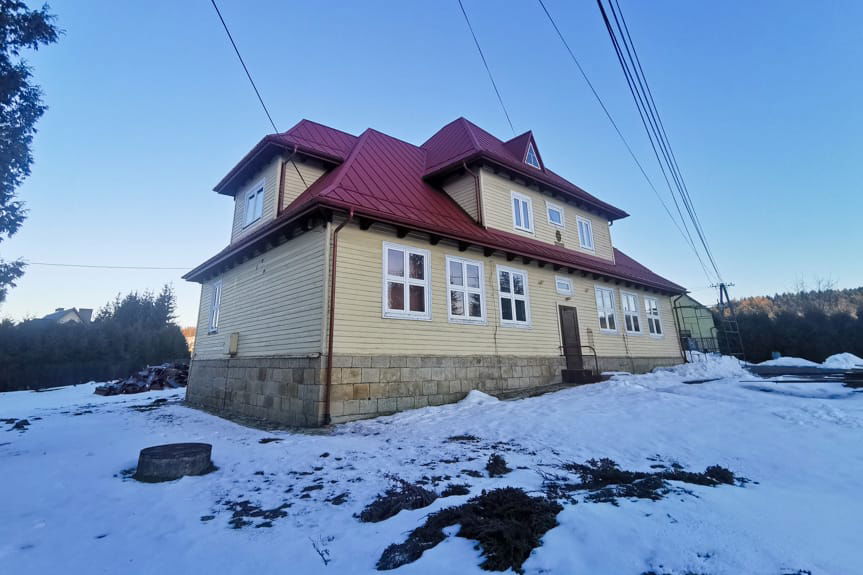 była szkoła w Czarnorzekach