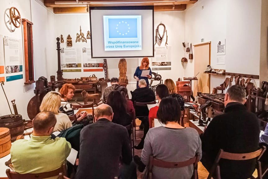 pracownicy muzeum na praktykach