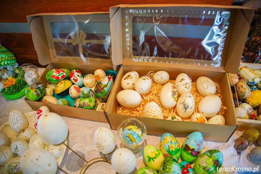 Kiermasz Wielkanocny w RCKP 2024 w Krośnie