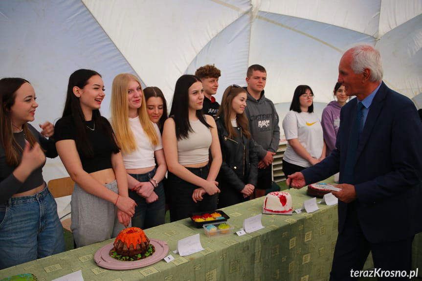 Dzień Pracodawcy i konkurs Geo-ciacho w Naftówce