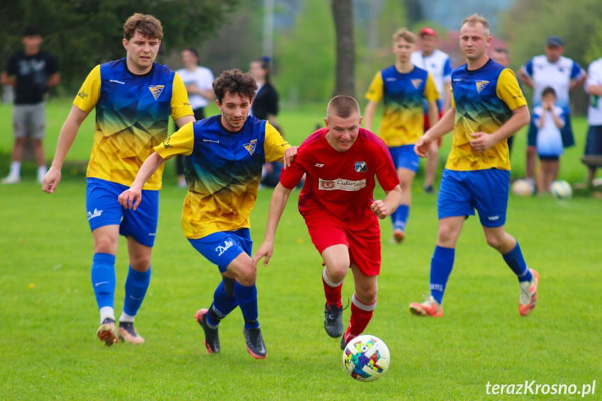 mecz LKS Głowienka - Tęcza Zręcin