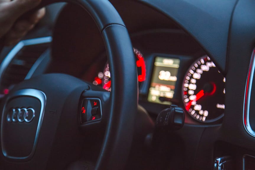 Brawurowa jazda młodego kierowcy