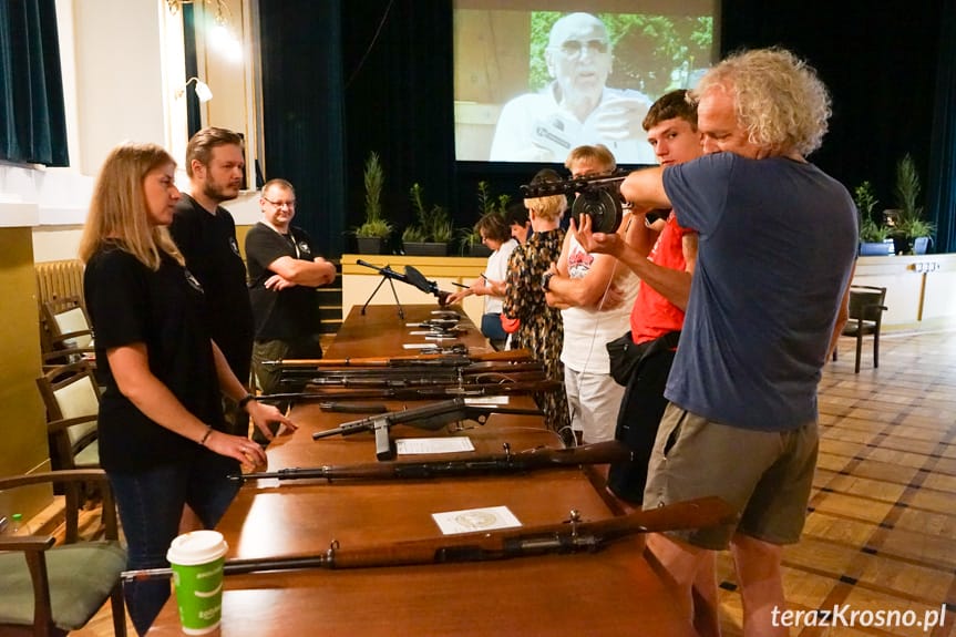 Pokaz broni w Iwoniczu-Zdroju