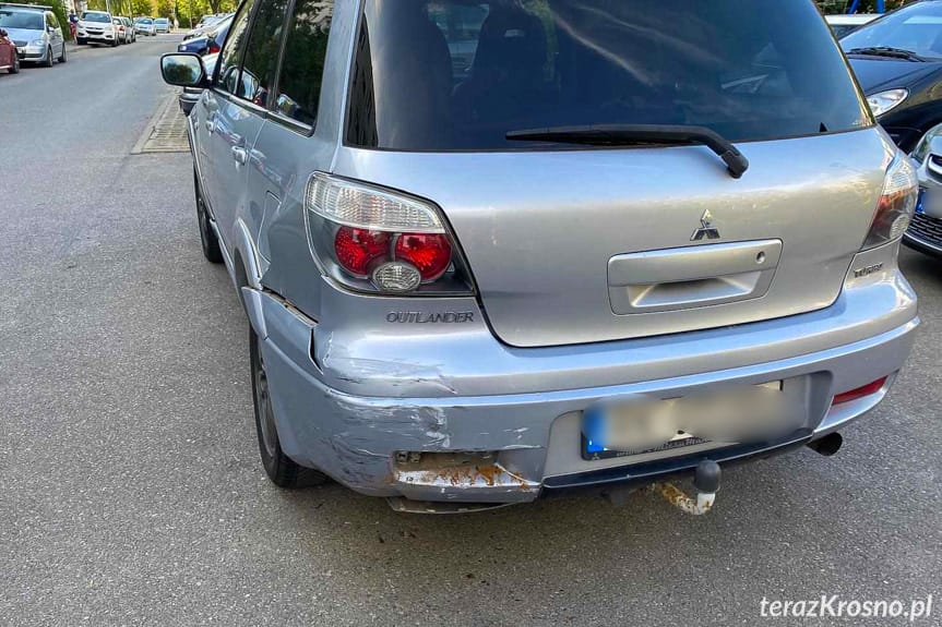 Zderzenie dwóch samochodów w Krośnie