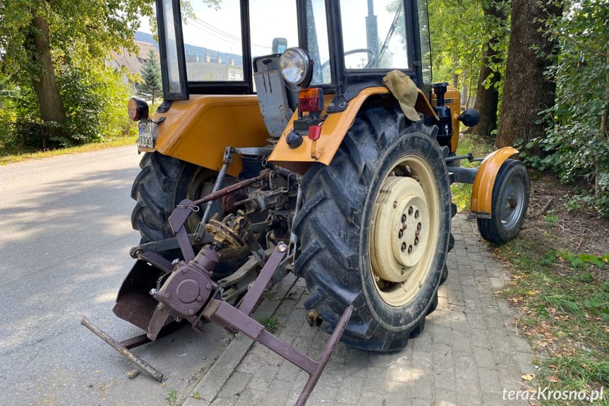 Zderzenie ciągnika z osobówką