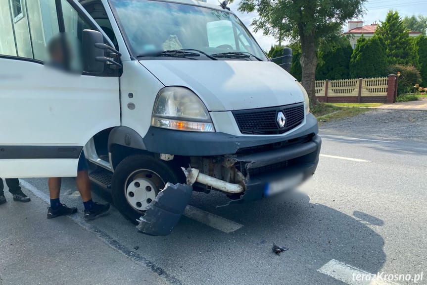 Zderzenie samochodów na DK28