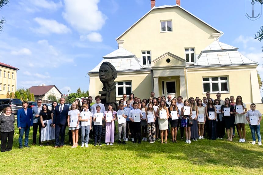 Stypendia dla najlepszych uczniów przyznane