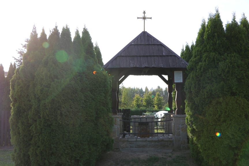 Kapliczki bez świętych. Co się dzieje w gminie Chorkówka?