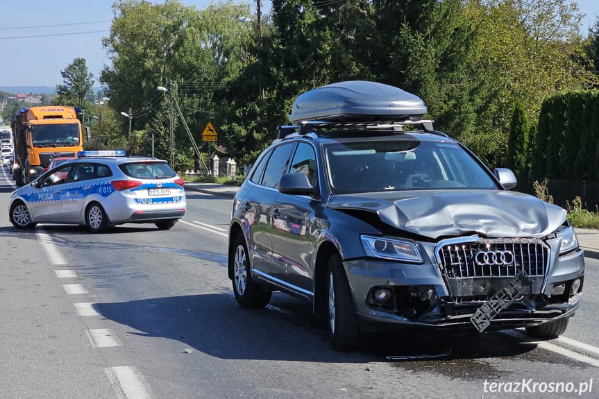 Miejsce Piastowe. Zderzenie osobówki z samochodem ciężarowym