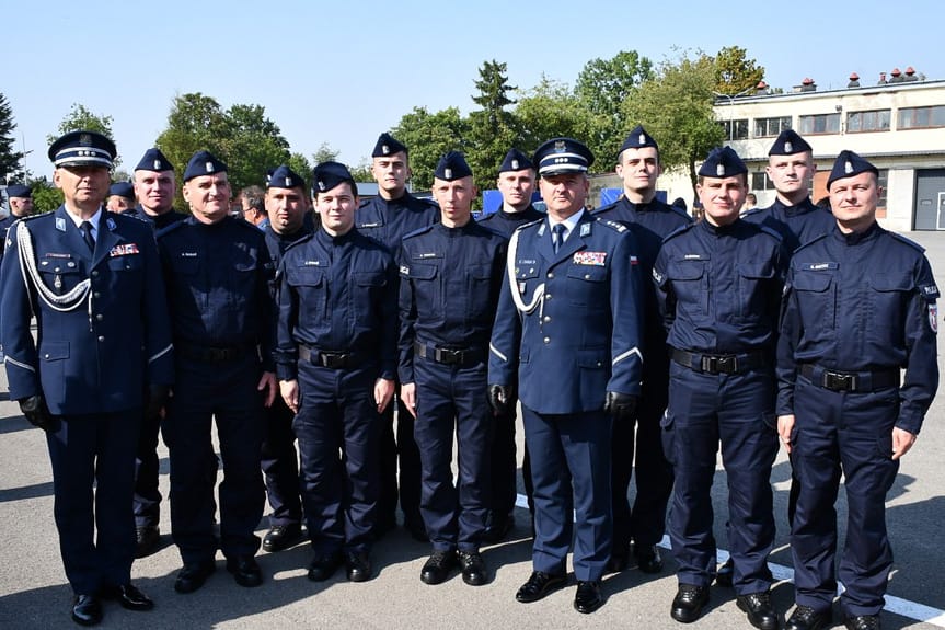 Mundur spełnieniem marzeń. Nowi funkcjonariusze w szeregach Policji