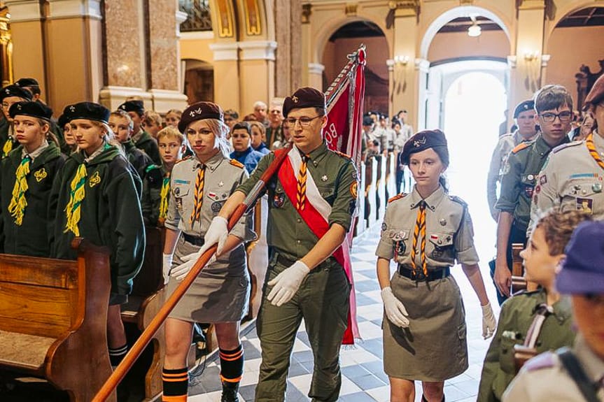 350 harcerzy, jedna misja. Inauguracja roku harcerskiego w Dukli