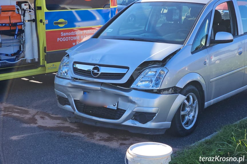 Zderzenie dwóch samochodów na DK28