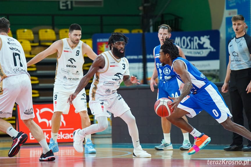 Drugi mecz i drugie zwycięstwo krośnieńskich koszykarzy [ZDJĘCIA]