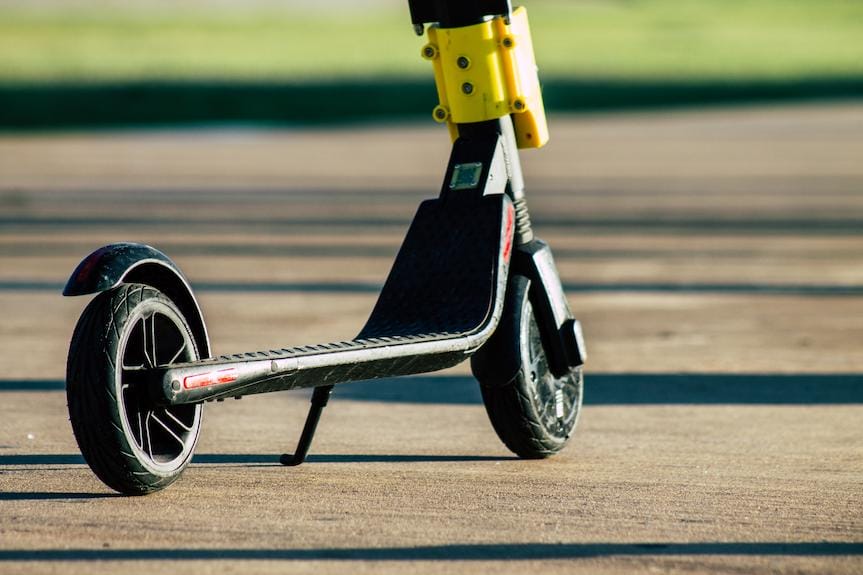 35-latek na hulajnodze z 2,6 promila