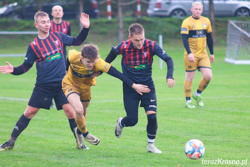 Zagrodniki Arena niezdobyta. Iwonka Iwonicz pokonała Beskid Posada Górna