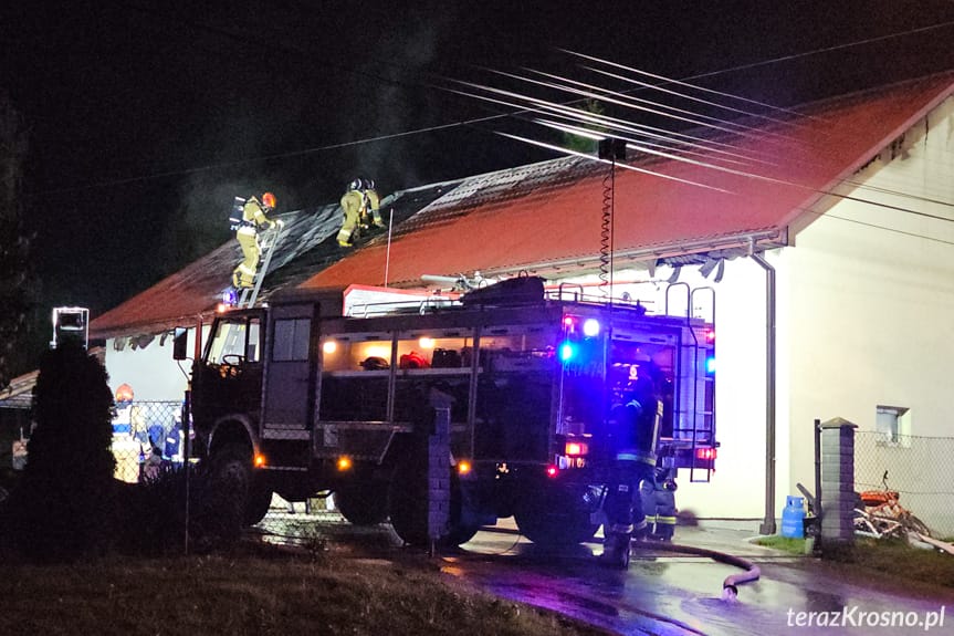 Pożar budynku gospodarczego w Łubnie Szlacheckim