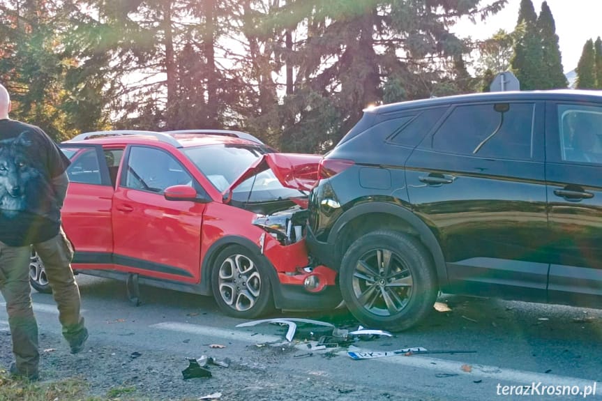 Kolizja trzech samochodów w Iwoniczu