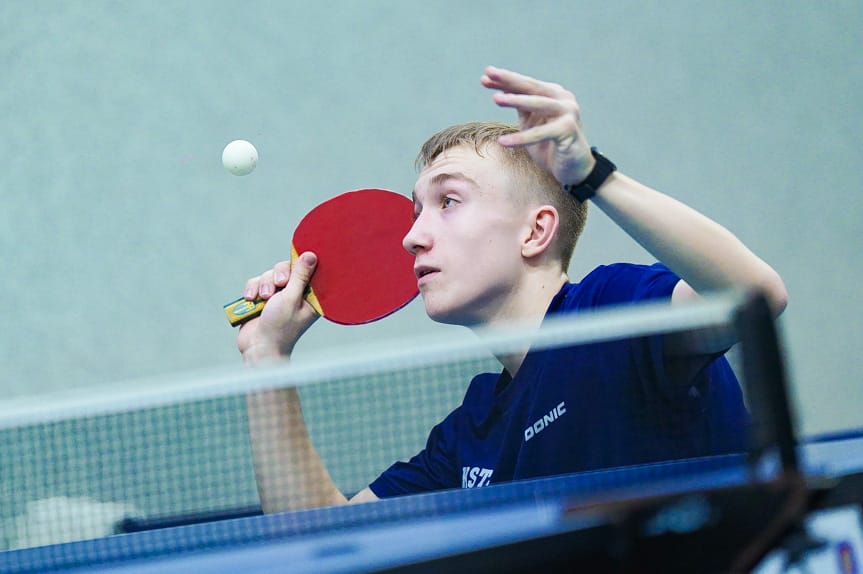 Święto Niepodległości na sportowo. Turniej Tenisa Stołowego w Krośnie [ZDJĘCIA]