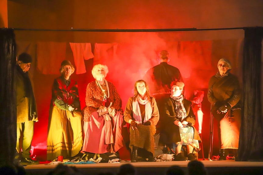 Niezwykły spektakl w Jedliczu